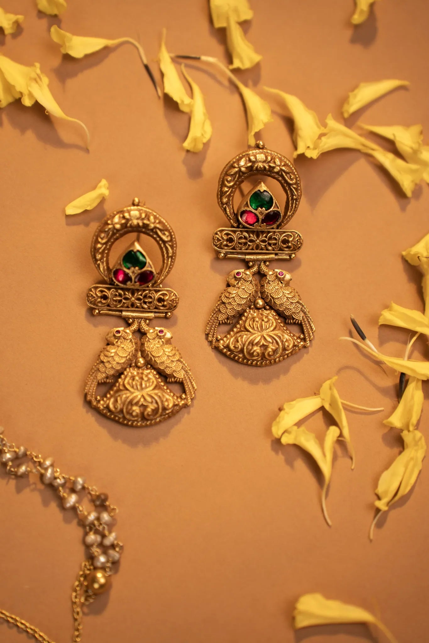 P925 Silver Regal Twin Parro Danglers