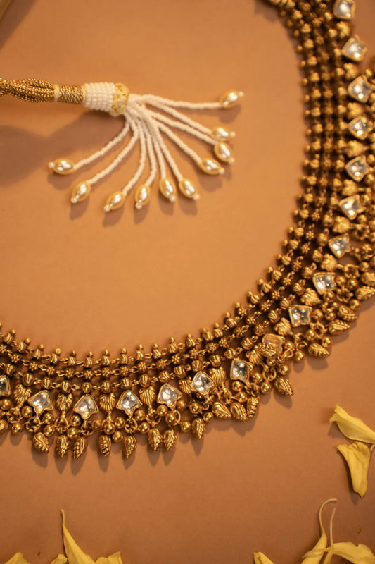 P925 Silver Kundan Gleam Temple Necklace