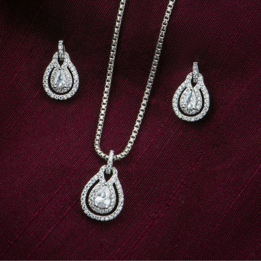 P925 Silver Pure Drop Sparkle Pendant Set