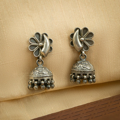 P925 Silver Chand Pushpa Jhumka Earrings