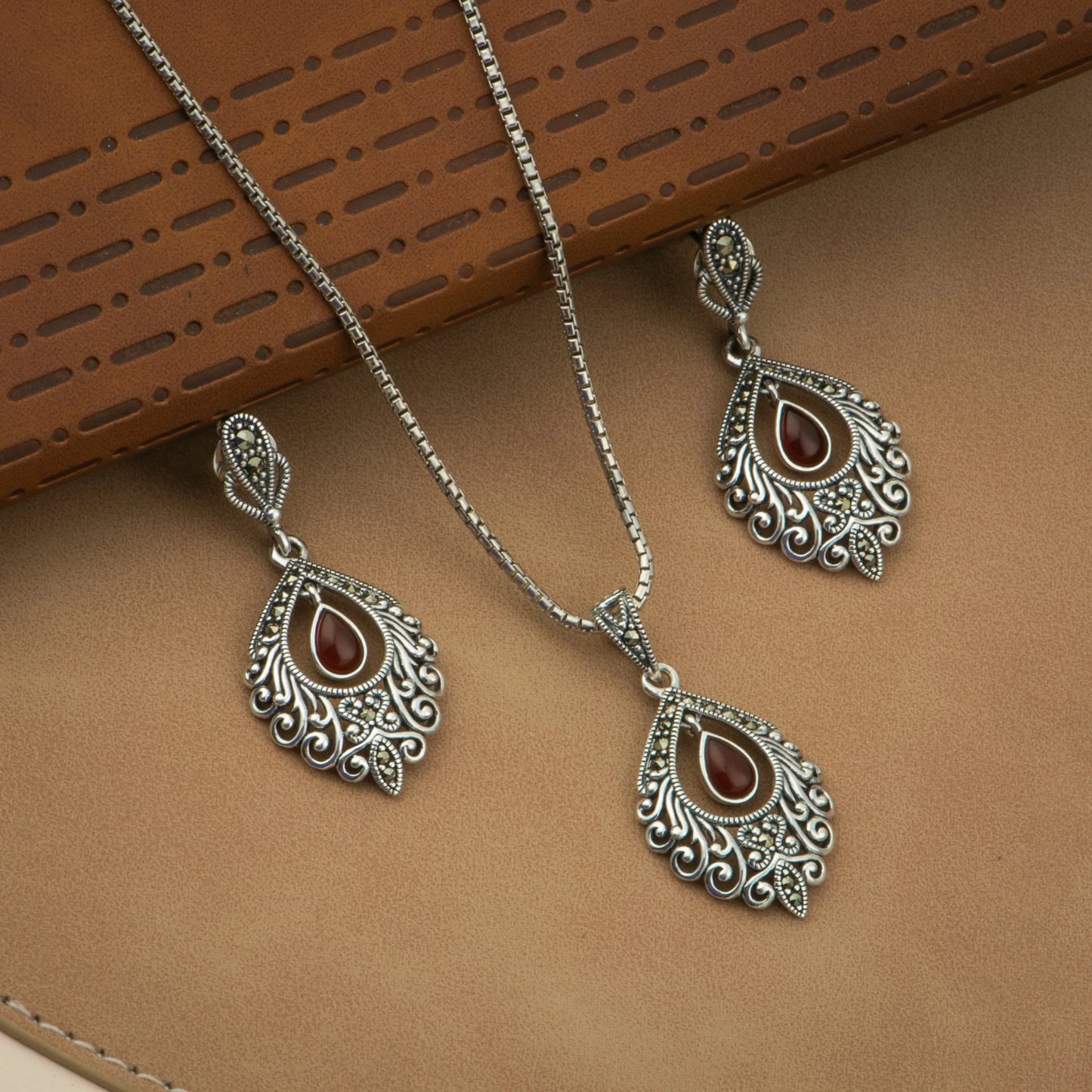 P925 Silver Marcasite Amber Drop Antique Pendant Set Without Chain