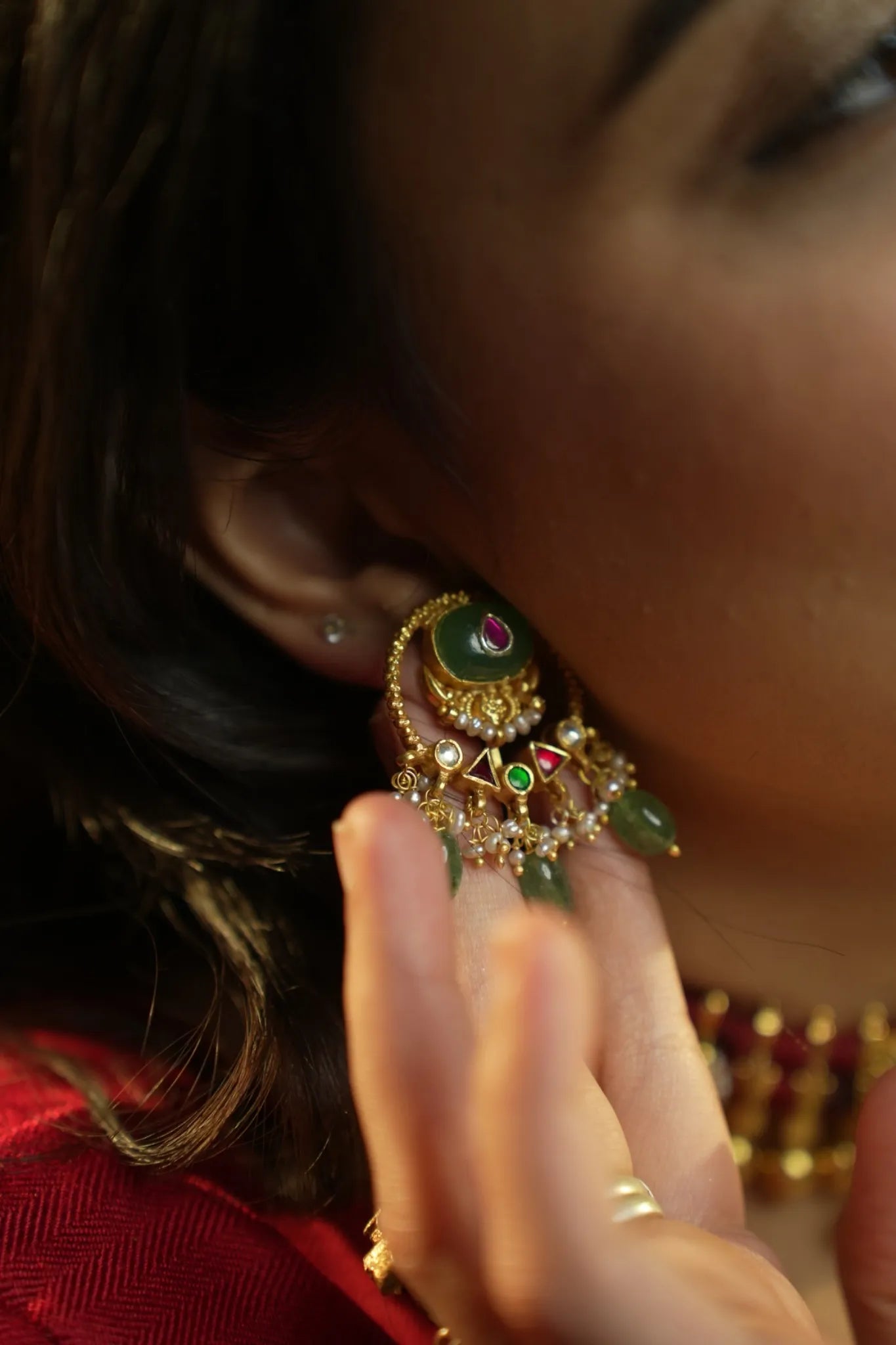 P925 Silver Aaral Emerald Drop Chandbalis