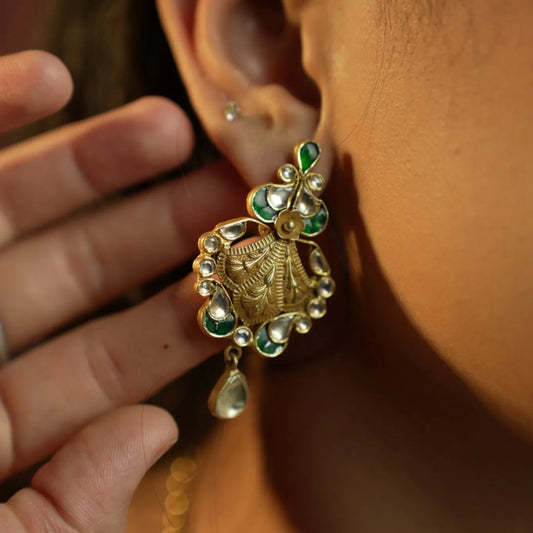 P25 Silver Emerald Blossom Drops