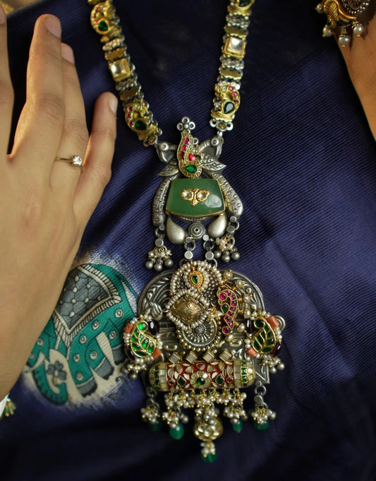 P925 Silver Mayura Mudra Artistic Necklace