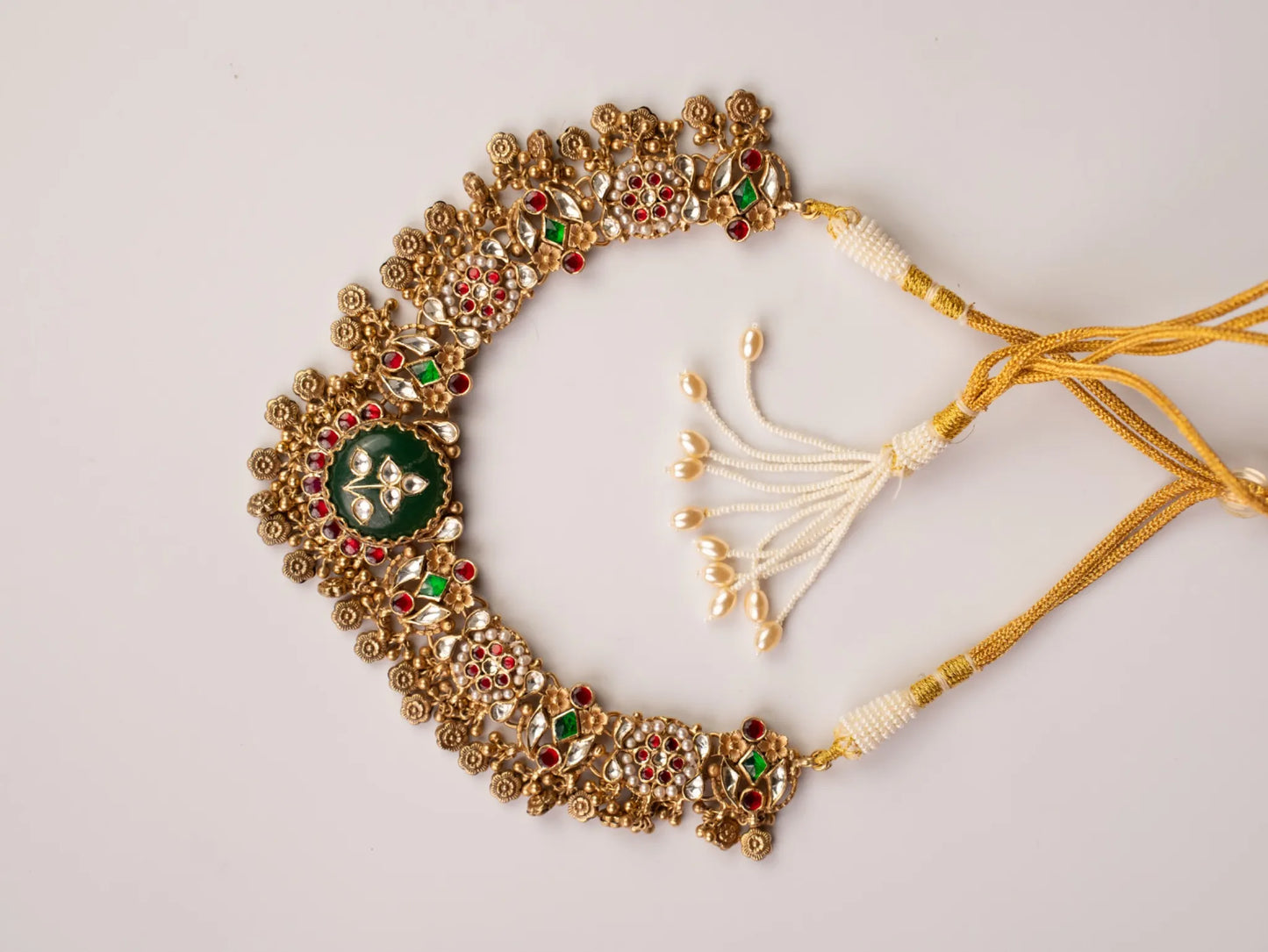 P925 Silver The Emerald Crest Necklace With Earrings