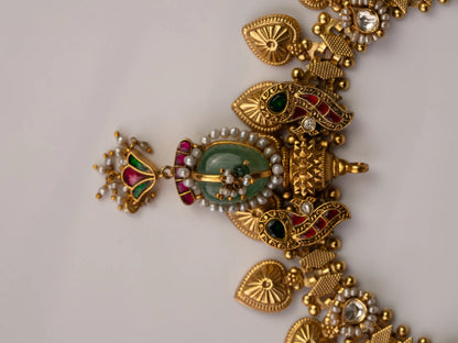 P925 Silver Emerald Temple Royale Set