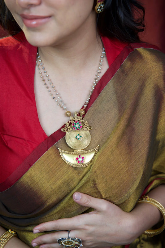 P925 Silver Regal Temple-Inspired Gold Necklace Set