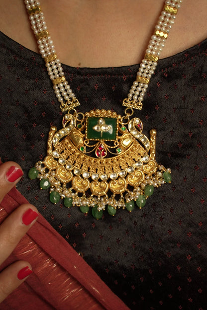 P925 Silver Shop Emerald Padma Temple Necklace