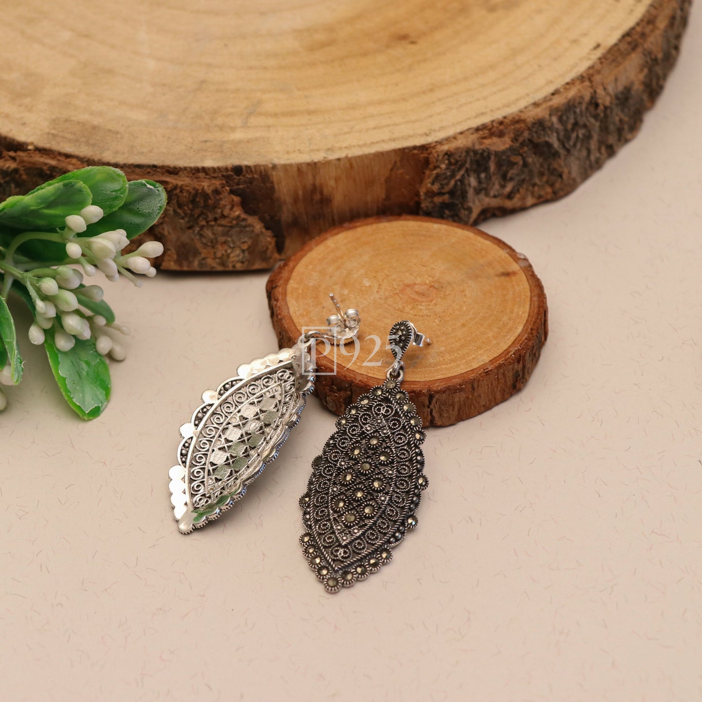 P925 Leaf Shaped Modern Earrings