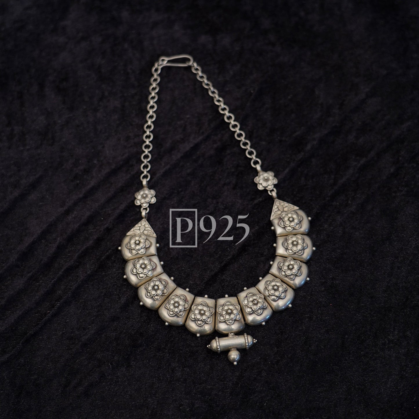 P925 Majestic Necklace with Earrings