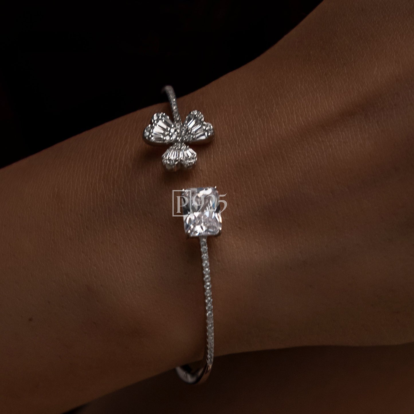 P925 Stylish Spade Silver Bracelet