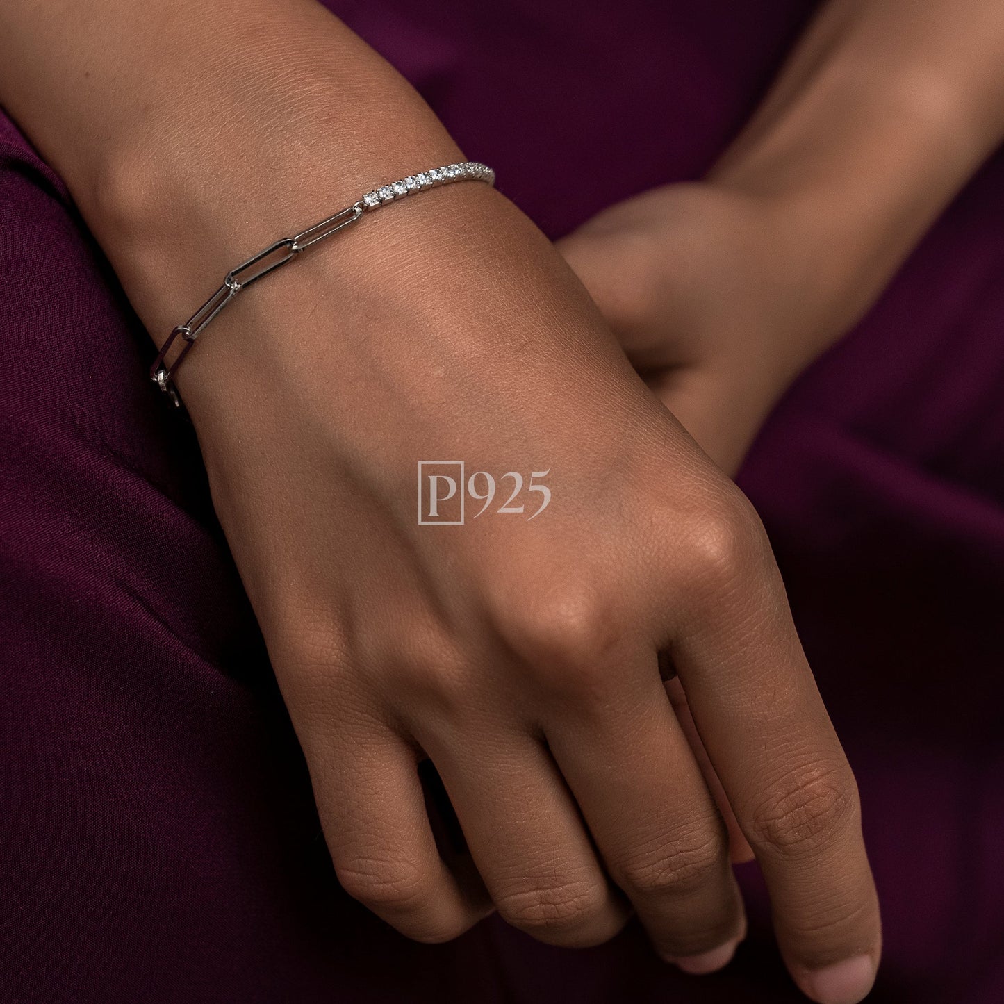 P925 silver cz solitaire sequence bracelet