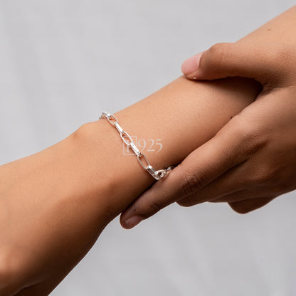 P925 silver unique shaped loop bracelet