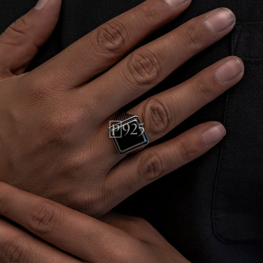 P925 silver Men's centre black ring