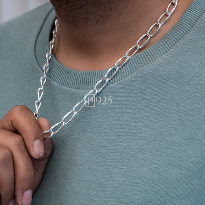 P925 silver sleek light weight men chain