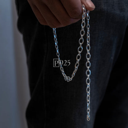 P925 silver sleek light weight men chain