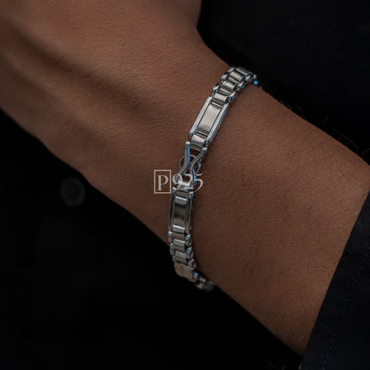 P925 Men's Silver Criss-Cross Styled Bracelet