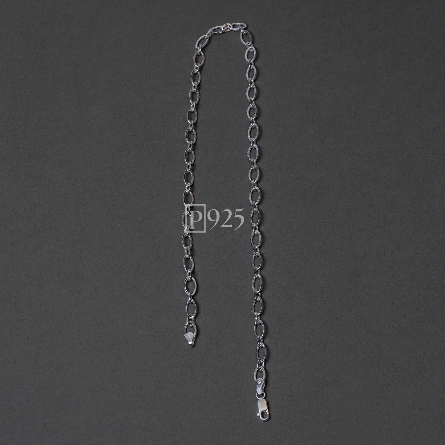 P925 silver sleek light weight men chain