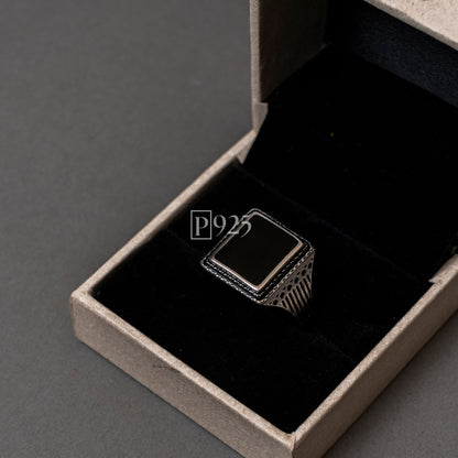 P925 silver Men's centre black ring