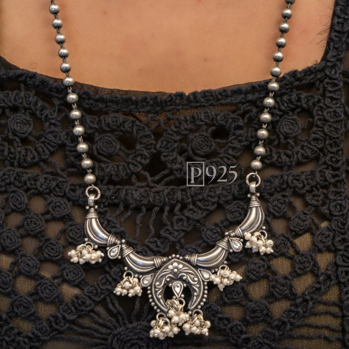 P925 Ethnic Style Long Silver Neck Piece With Ball Chain