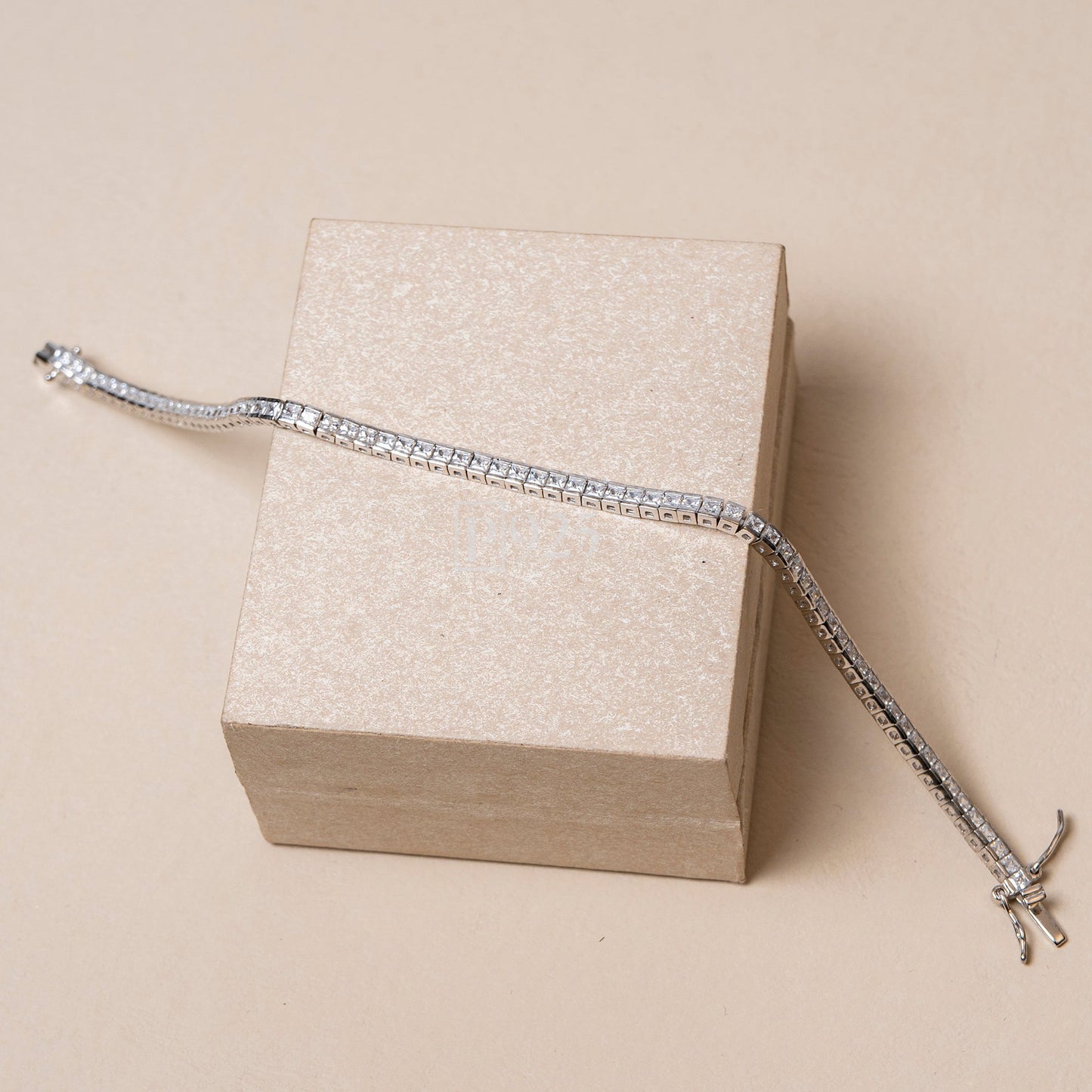 P925 Silver The Majestic cut cz diamond bracelet