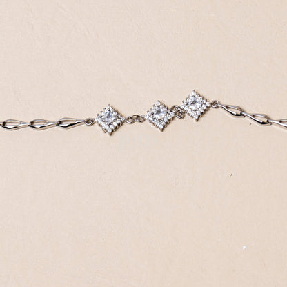 P925 Silver diamond shape bracelet