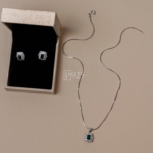 P925 Silver Jade green pendant set