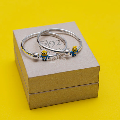 P925 SILVER MINION THEMED KIDS KADA